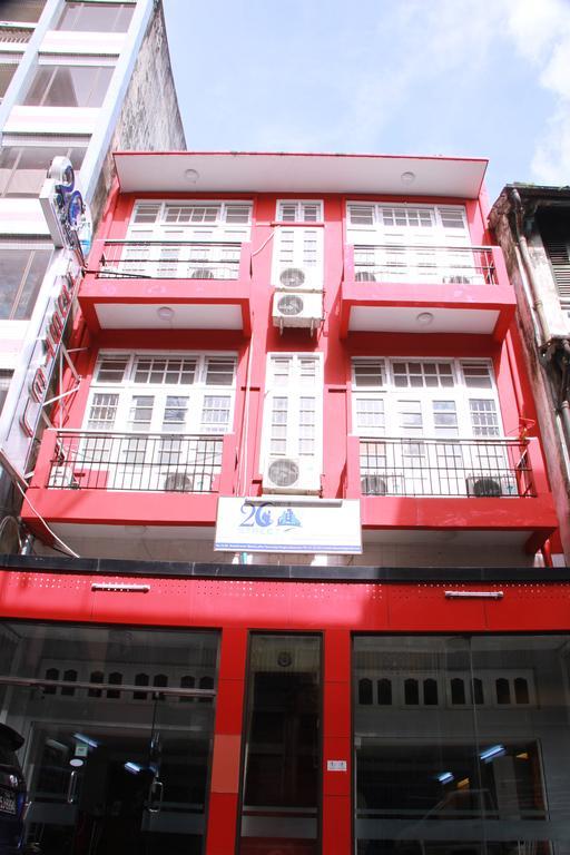 20Th Street Hostel Янгон Экстерьер фото